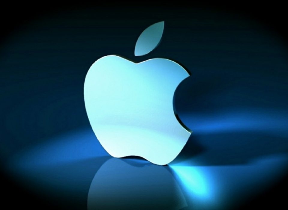 Епл го намалува производството на Ајфони поради намалената побарувачка