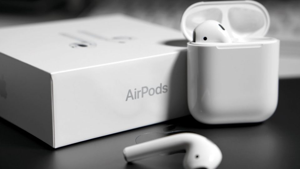 Apple планира AirPods од повисока класа?