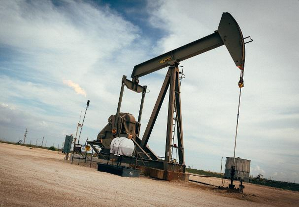 Цените на нафтата паднаа на меѓународните пазари