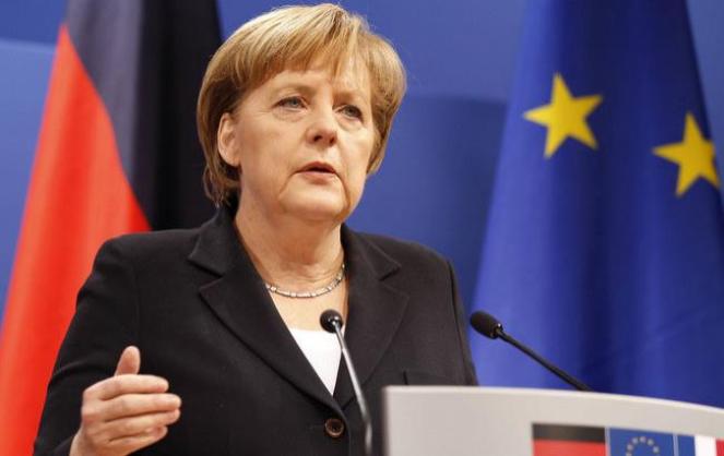 На Меркел и е даден рок за спречување на приливот на мигрантите во Германија