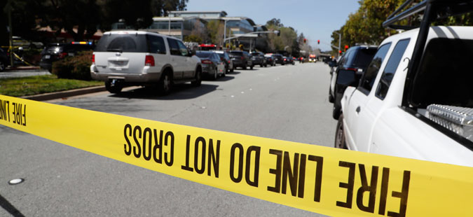 Најмалку двајца загинати при напад во Флорида (ДПЛ