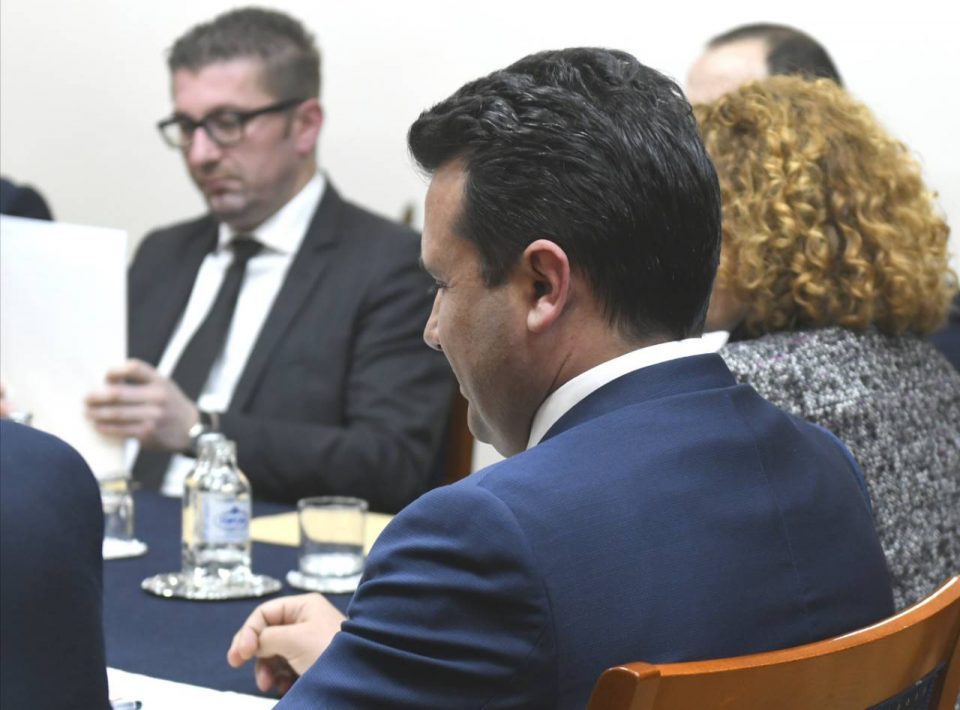 Заев нудел, Мицкоски одбил членство во Влада која би го поддржала договорот со Грција