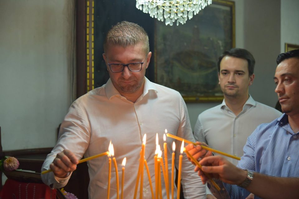 Мицкоски: Бајракот на слободна Македонија е развеан и враќање назад нема