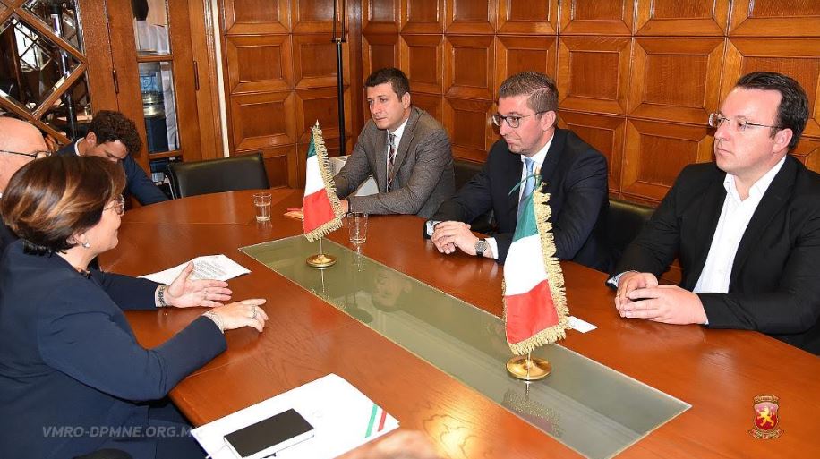 Мицкоски на средба со министерка за одбрана на Италија и италијанскиот амбасадор Карло Ромео