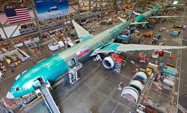 Најголемиот производител на авиони во светот, Boeing, ја отвори својата прва фабрика во Европа