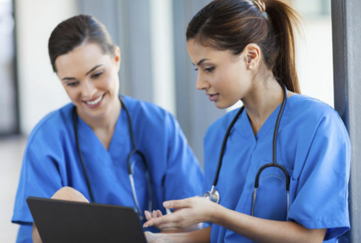 Медицинските сестри не добија работа, најавуваат нов собир пред Министерството за здравство (видео)