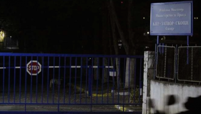 За да го покријат бламот од бегството на Груевски, одредија притвор на Божиновски и Јанакиески