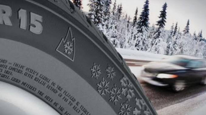 РСБСП со потсетување до возачите: На 15-ти ноември започнува законската обврска за задолжително носење зимска опрема