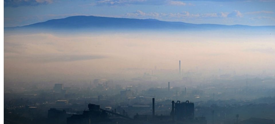 ВМРО-ДПМНЕ: Ветувањето на СДСМ за чист воздух е голема измама