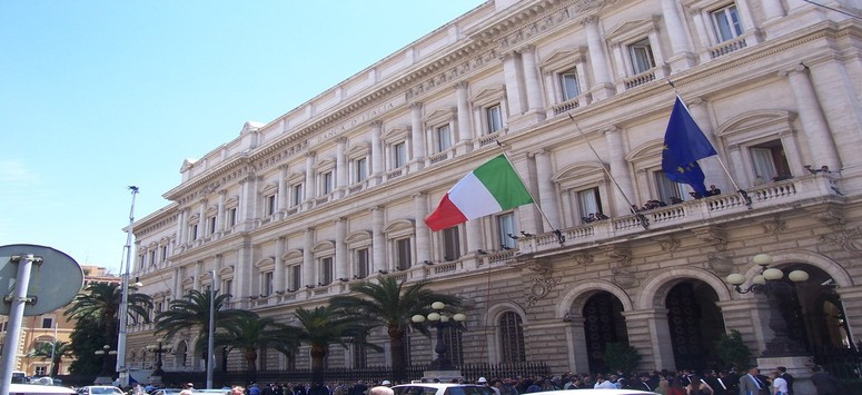 Италијанската централна банка ја намали прогнозата за годишниот економски раст