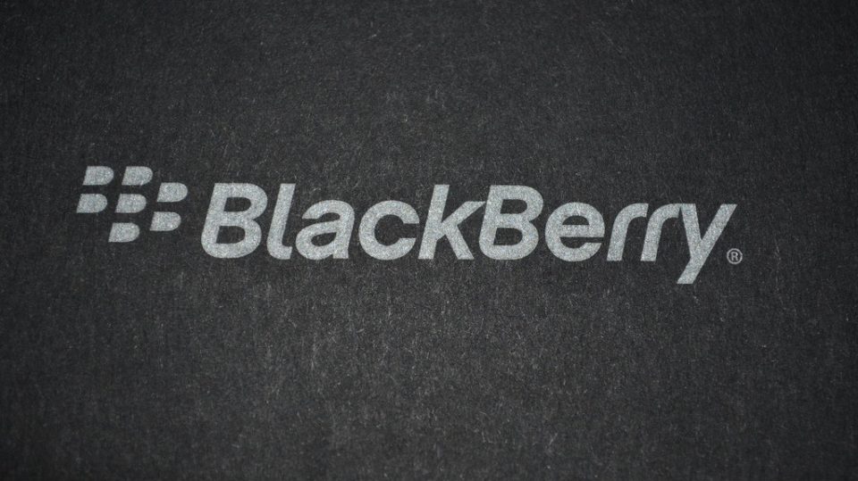 BlackBerry продолжува да ги задоволува инвеститорите