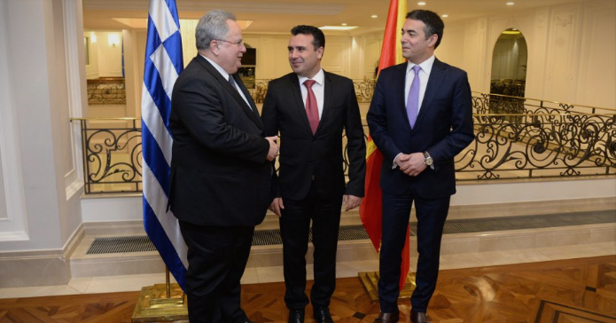 Министерот Димитров со навреда за Македонците: Ние сме нација со комплекс