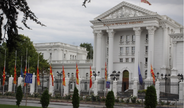 Поповски призна дека владата не може да се справи со аерозагадувањето