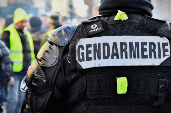 Полицијата во Брисел уапси неколку десетици „жолти елеци“ како превентивна мерка