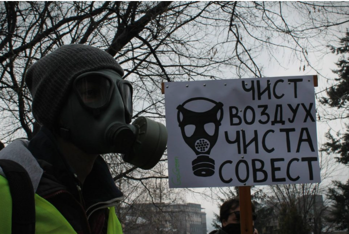 КАРПОШ, ВОДНО: Ги „урнаа“ рекордите на мерните станици од загадениот воздух (ФОТО)
