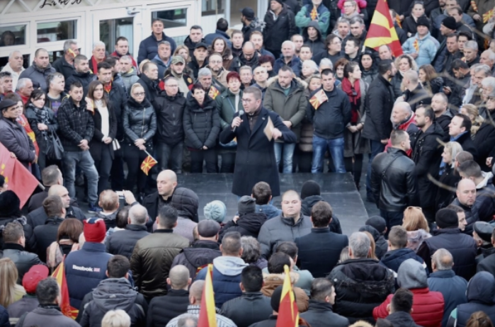 Протестен марш во Велес утре во 13 часот: Во Македонија владее црнило, СДСМ мора да замине час поскоро- граѓаните да се придружат
