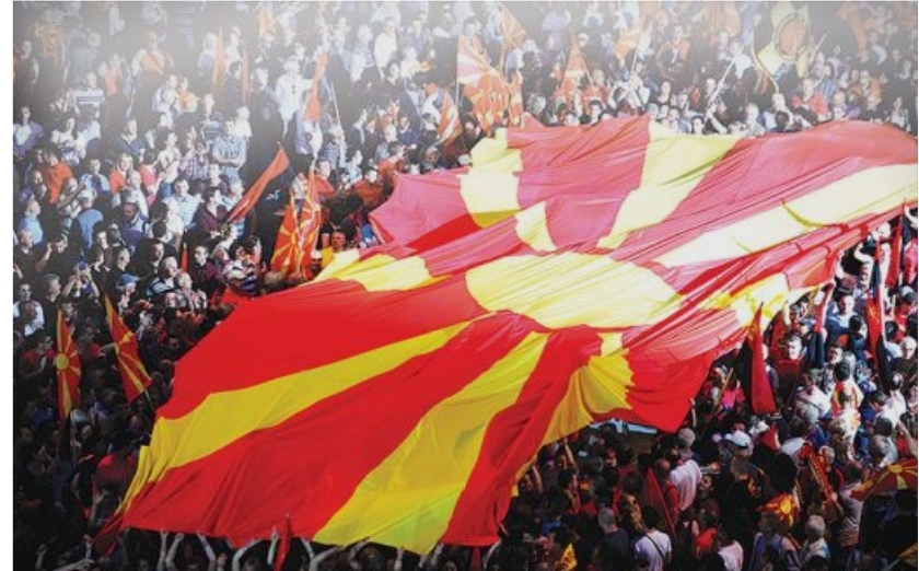 Николоски: Водиме битка за Македонија, ќе продолжиме уште поцврсто и во наредниот период