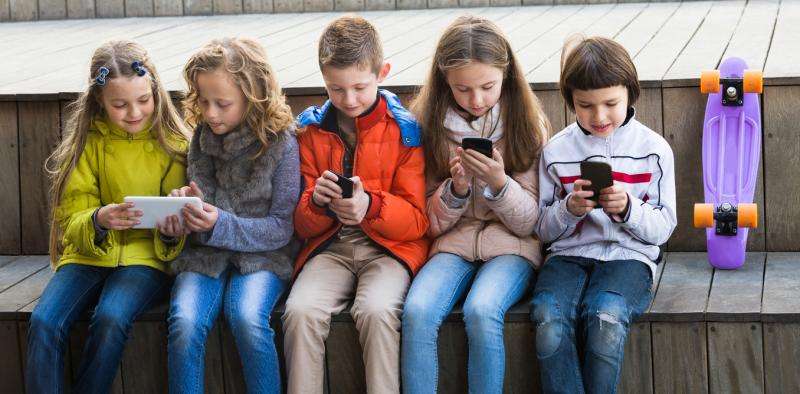 Влијанието на социјалните мрежи кај децата и младите е вознемирувачко