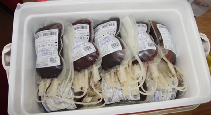 Скандал: Крвта од крводарителските акции пропаѓа поради неквалитетни кеси и поминат рок