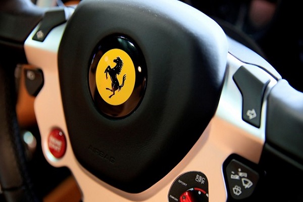 Ferrari повторно е „најсилниот“ бренд во светот
