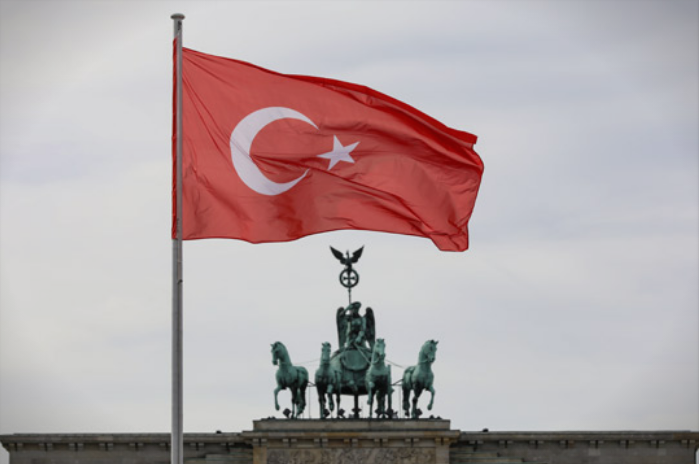 Турција наложи апсење на 1.112 лица поради поврзаност со Ѓулен