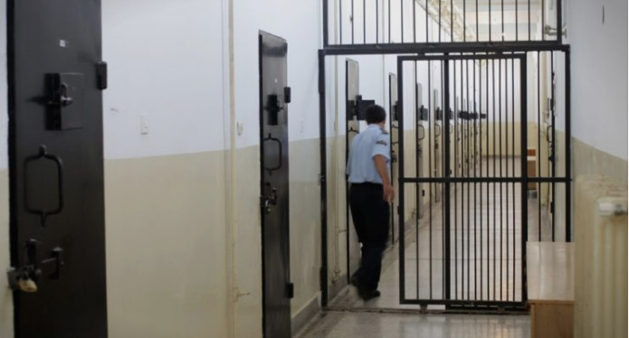 11 дисциплиснки постапки за вработени во затворот во Шутка, бројката ќе расте