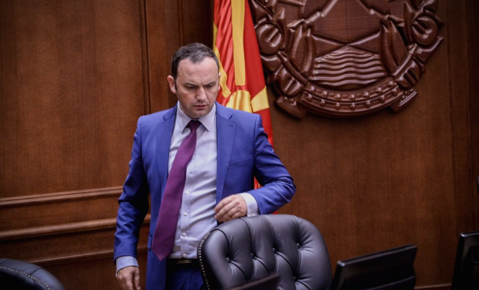 Вицепремиерот Османи најави дека ќе се попишуваат како жители и Албанците кои не живеат и со години не влегле во Македонија