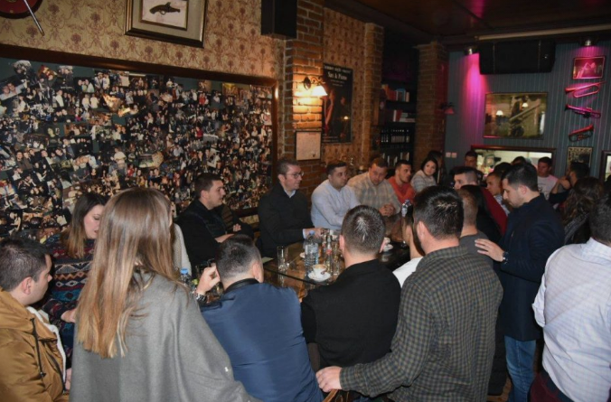 Мицкоски во Кавадарци на средба со младите