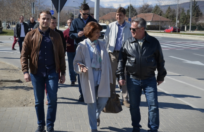 Силјановска во посета на граѓаните на Ѓорче Петров: Без правична и социјална држава, никој не може да зборува за политички успеси и евроинтеграции