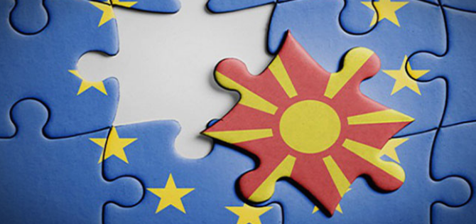 Студен туш од Макрон и Меркел во Берлин, мали се шансите за брз влез во ЕУ