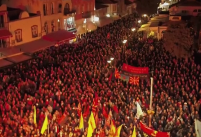 Мицкоски: Ова е борбата за иднината на Македонија (ВИДЕО ОД ДРОН)