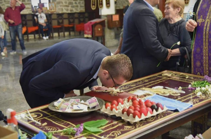 Мицкоски од Прилеп: Во овие тешки времиња за Македонија и граѓаните посакувам што побрзо да се избави земјата од овие црнила, делби и назадување