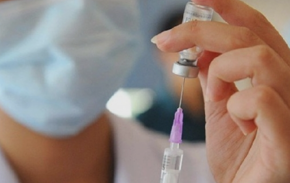 Над 1.500 евра казна за родителите кои нема да ги запишат првачињата во училиште и нема да ги вакцинираат