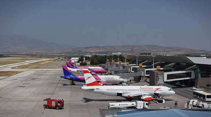 Македонците повеќе нема да можат да си дозволат патувањa во Европа: Поскапуваат авионските билети