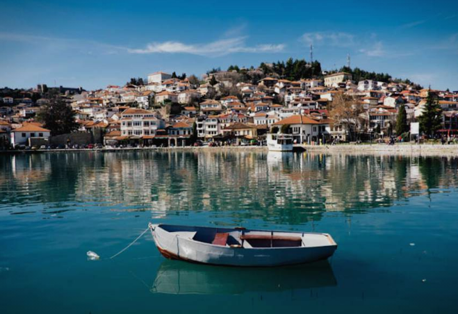 Арсовски: Ниту ќе се срушат дивоградбите во Охрид, ниту пак ќе се воведе ред со СДСМ