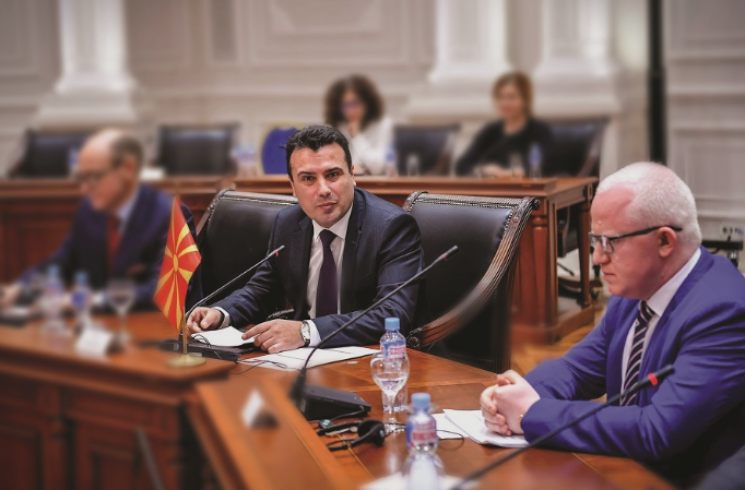 Рашковски два пати нудел оставка, Заев не видел причина да ја прифати