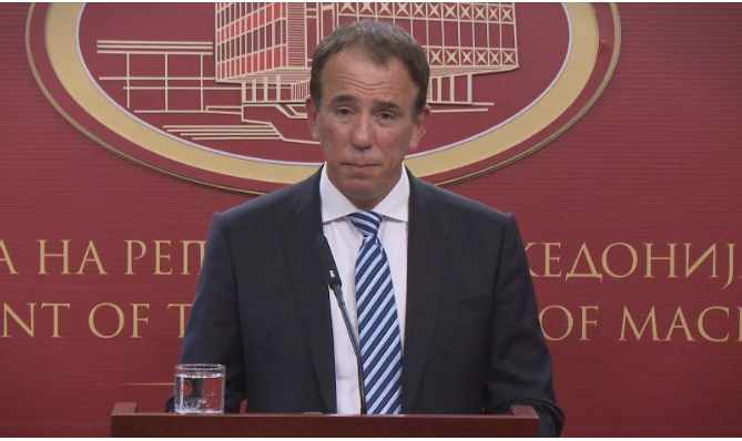 Филипче и Дончев матичните лекари ги прават административци, а пациентите ги малтретираат