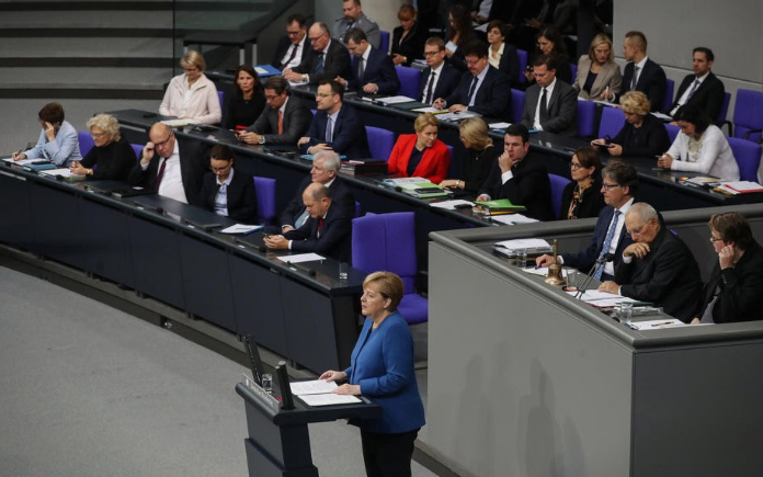 Меркел: Шансите на Северна Македонија да добие датум не се добри
