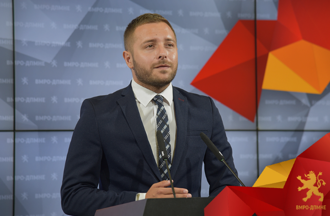 Арсовски: Никој, ама баш никој не им е крив на Заев и СДСМ за неуспехот и што рекетираа, што крадеа, што малтретираа, што лажеа…