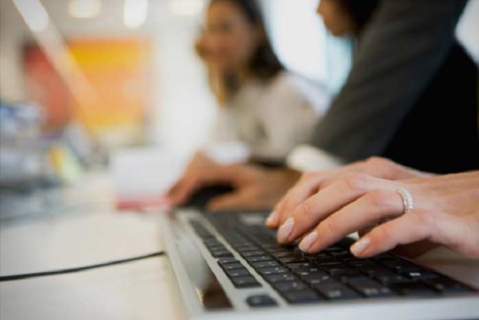 Не запираат партиските вработувања во администрацијата!