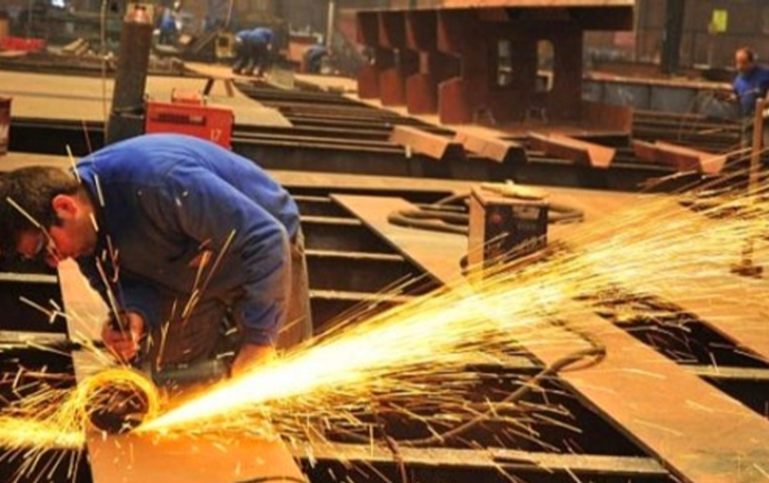 Намален бројот на работници во индустријата