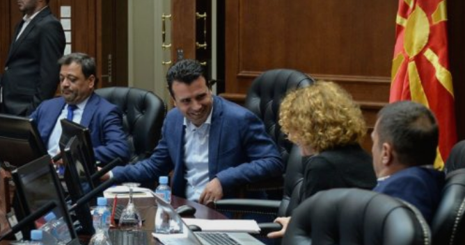 „Еврометар“ анкета: Граѓаните согласни дека датум со ЕУ нема поради неспроведени реформи од Заевата влада