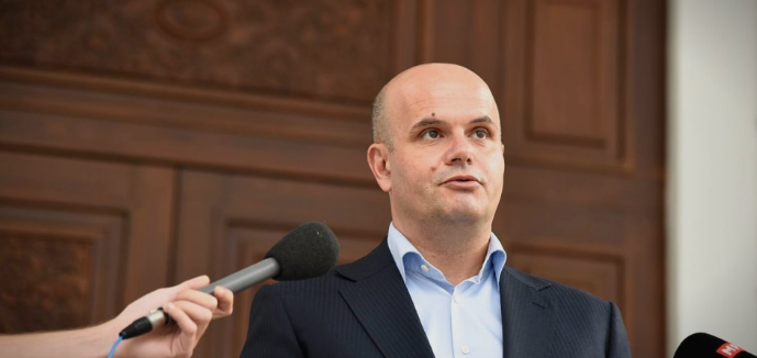 Данев: Прв и најважен чекор за намалувањето на загадувањето е смената на власта