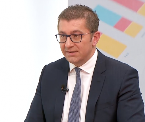 Мицкоски: Појдете да видите во какви услови учат децата во Тетово