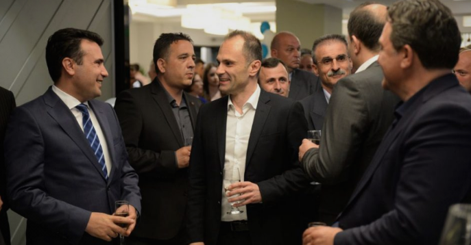 „Рекет 3“: Нов скандал во низата, тежок криминал ја тресе и така раздрманата Владата