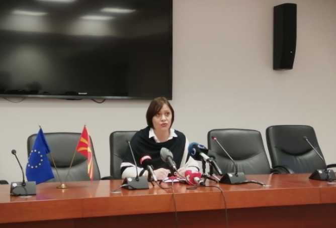 Димитриеска Кочоска: Оваа власт во заминување и понатаму ја задолжува државата, повторно за непродуктивни трошења