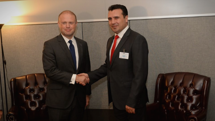 Експертите алармираат: Се почесто ќе сме сведоци на бизнис монструозните зделки на Заев