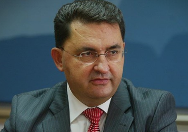 Рез кај приватните друштва, повеќе пари за државниот ПИОМ: ВМРО-ДПМНЕ најавува амбициозна реформа