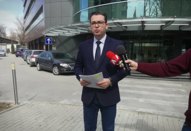 Трипуновски: АХВ не вршела проверка на храната скоро половина година- никој не знае што јаделе граѓаните