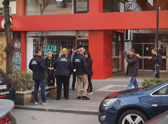 И од затворање кафулиња прават пропаганда- вака се подготвува инспекцијата за затворање на објекти на улица Македонија (ФОТО)